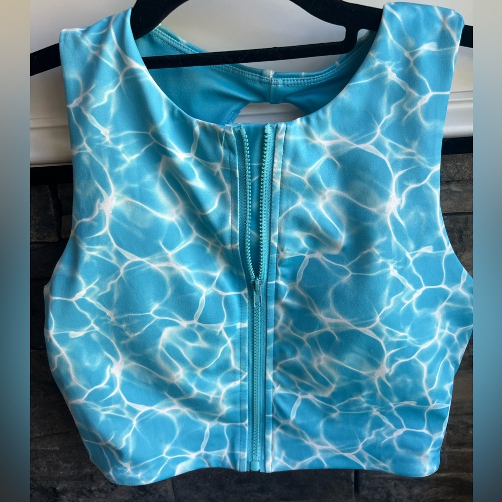 BuffBunny Limitless Zip Sports Bra - reflection print aqua blue - size S